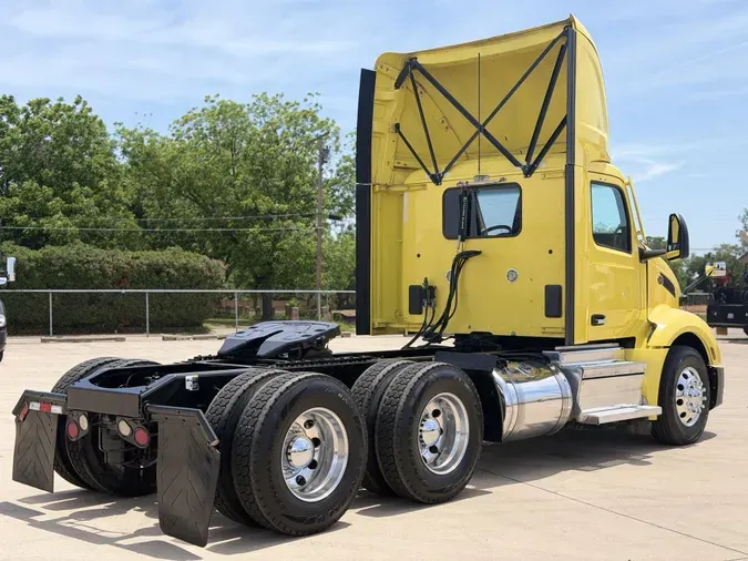 2022 Peterbilt 579