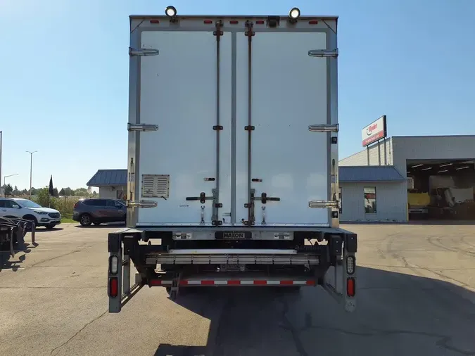 2016 FREIGHTLINER/MERCEDES M2 106