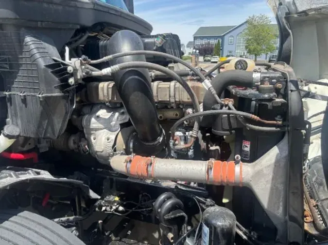 2020 Freightliner New Cascadia 126