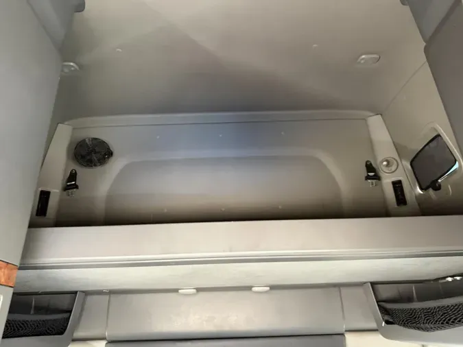 2022 International LT6259d3a4df3e7f79bc11dbb17dfcb106550