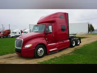 2018 INTERNATIONAL LT