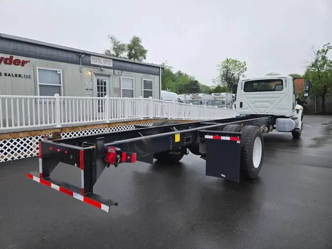 2019 NAVISTAR INTERNATIONAL 4300