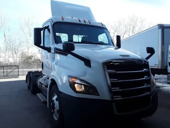 2018 FREIGHTLINER/MERCEDES NEW CASCADIA PX126649d3b3b665c332ee3366f2a54713b910c