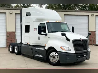 2021 INT LT625 6x4