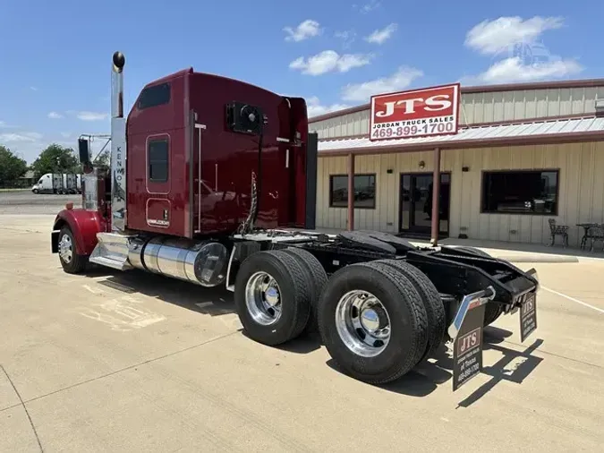 2019 KENWORTH W900L