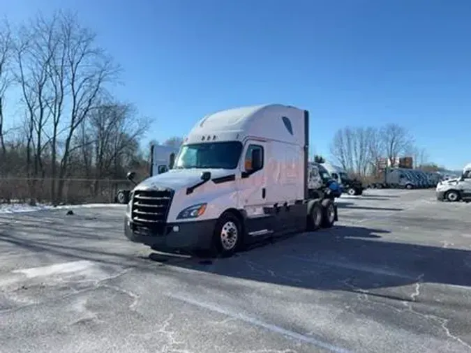 2021 Freightliner Cascadia