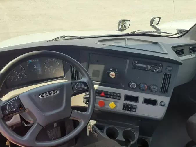 2019 FREIGHTLINER/MERCEDES NEW CASCADIA PX126649d3f44393ae8e818d7296029aa692d41