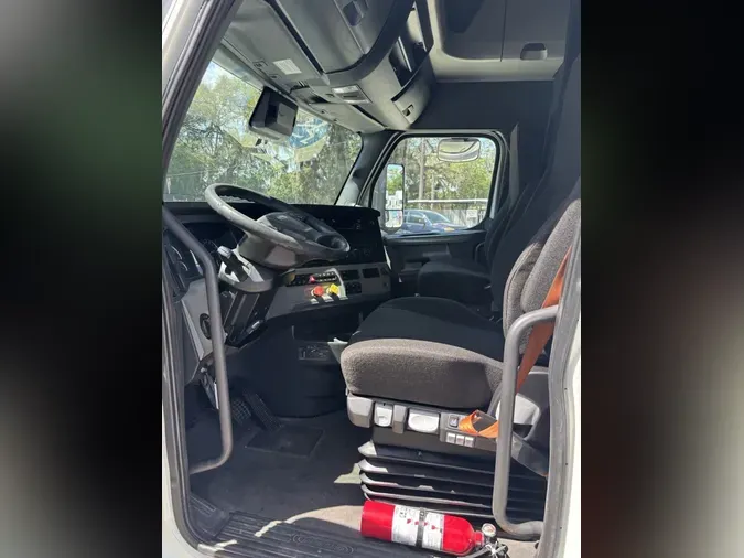 2022 FREIGHTLINER/MERCEDES NEW CASCADIA PX12664