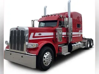 2024 Peterbilt 389