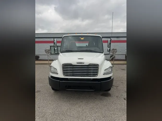 2019 FREIGHTLINER/MERCEDES M2 106