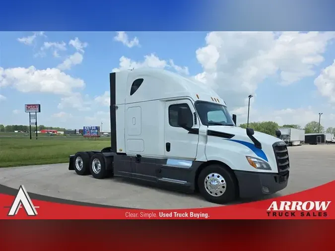 2020 FREIGHTLINER CA126