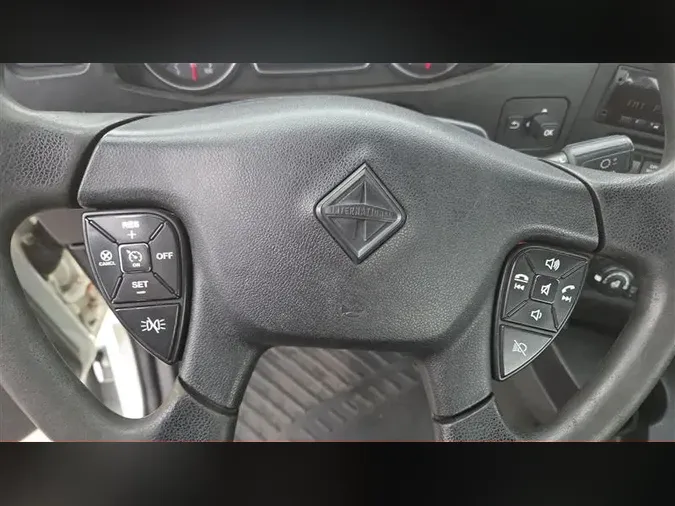 2020 INTERNATIONAL RH613