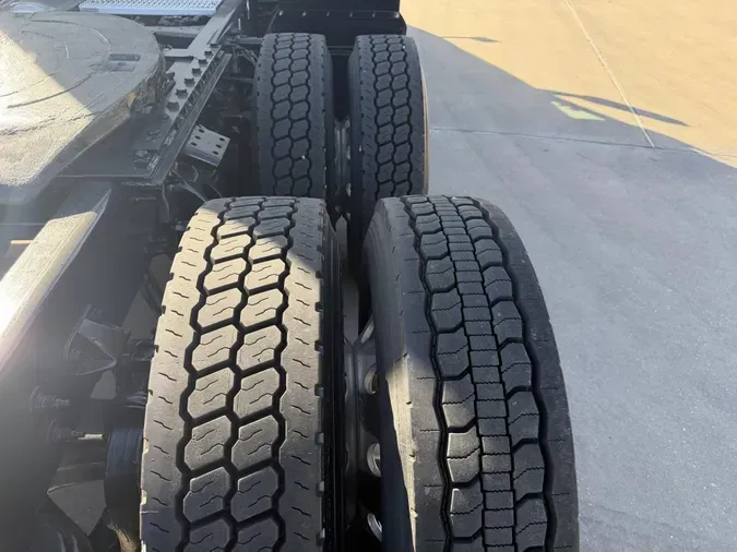 2021 Peterbilt 5799d46f5b2d396525579479a0fd7c6bbe5