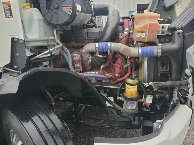 2019 MACK AN64T