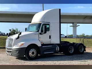 2021 INT LT625 6x4