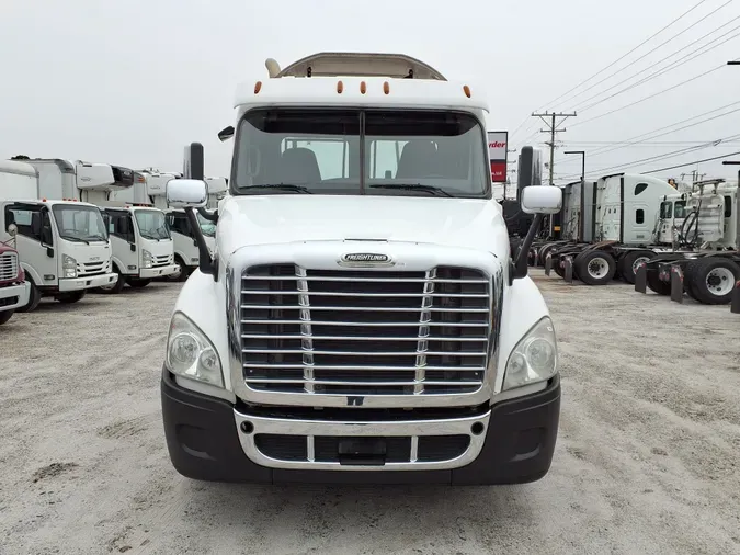 2017 FREIGHTLINER/MERCEDES CASCADIA 125