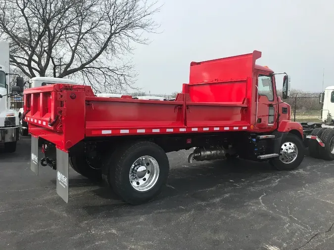 2026 MACK MD MD6