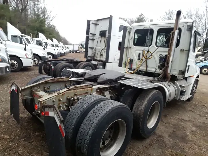 2021 FREIGHTLINER/MERCEDES NEW CASCADIA PX12664