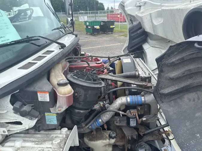 2019 FREIGHTLINER/MERCEDES M2 106