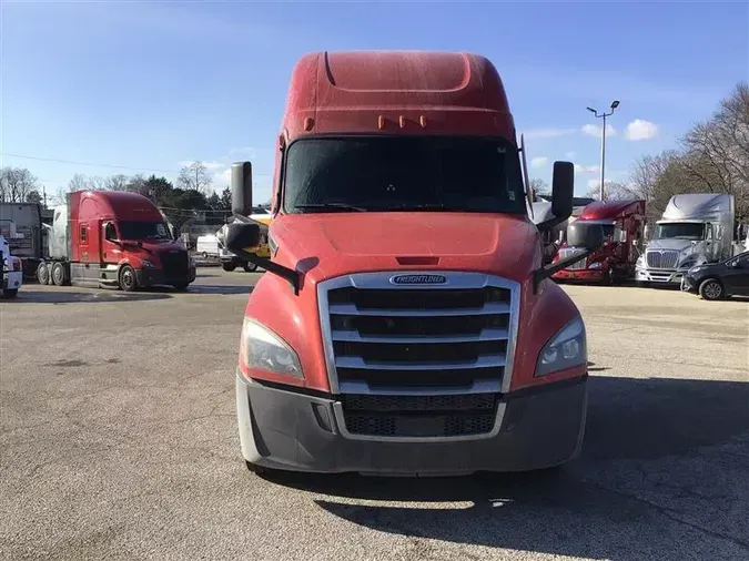 2021 FREIGHTLINER CA126