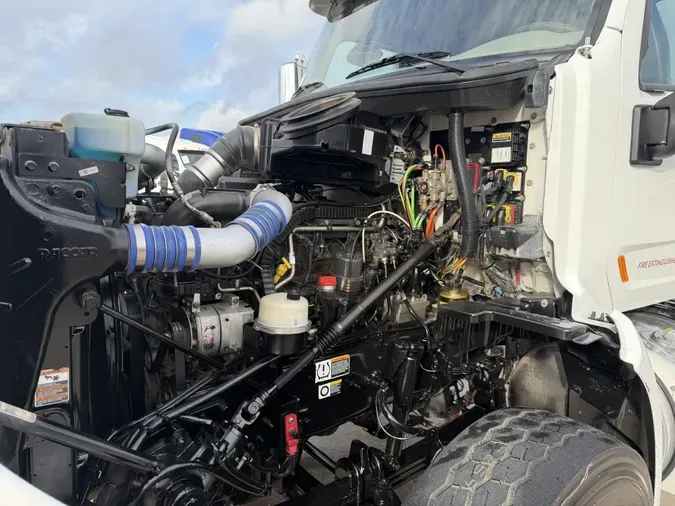 2019 Peterbilt 567
