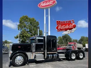2018 PETERBILT 389