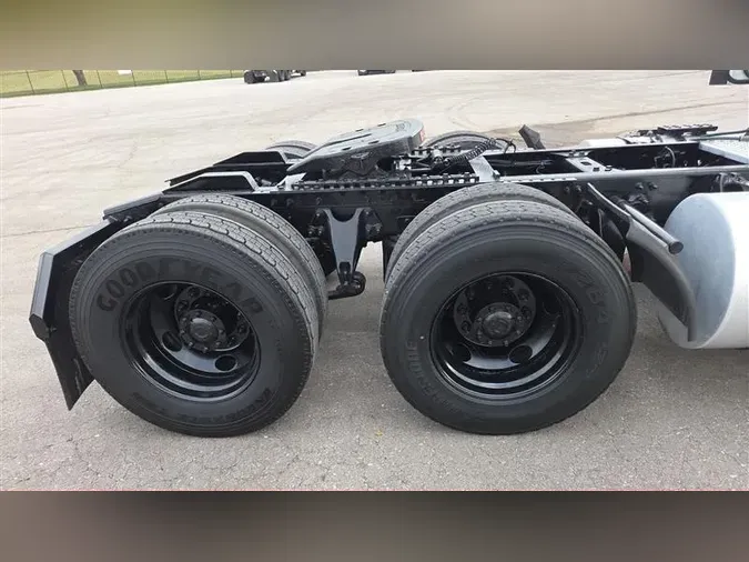 2020 INTERNATIONAL RH613