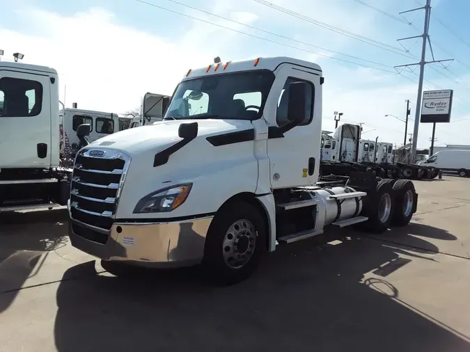 2021 FREIGHTLINER/MERCEDES NEW CASCADIA PX126649d5d932dbf7aa3311481cfaa268907c0