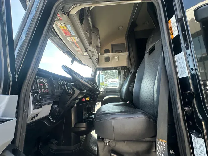 2021 Mack ANTHEM 64T