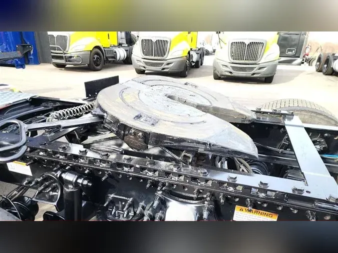 2020 FREIGHTLINER CA126