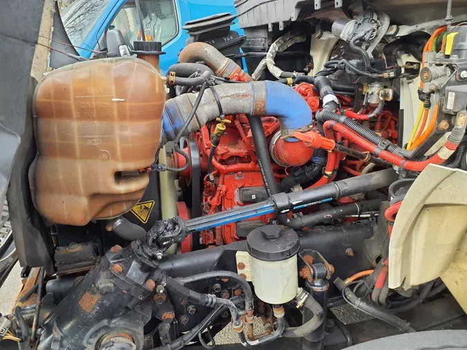 2018 NAVISTAR INTERNATIONAL 4300
