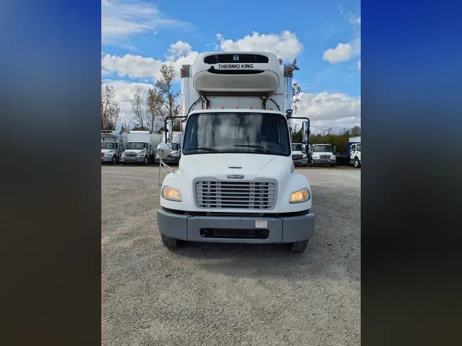 2017 FREIGHTLINER/MERCEDES M2 106