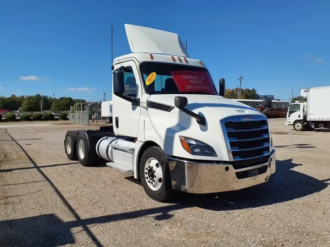2019 FREIGHTLINER/MERCEDES NEW CASCADIA PX12664