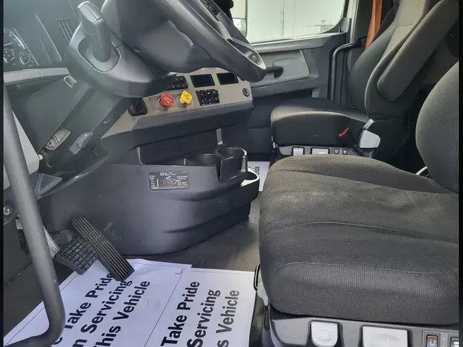 2020 FREIGHTLINER/MERCEDES NEW CASCADIA 116