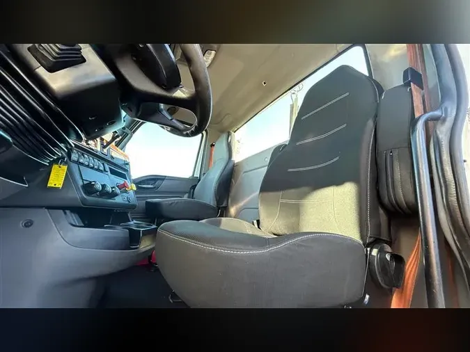 2020 INTERNATIONAL RH613