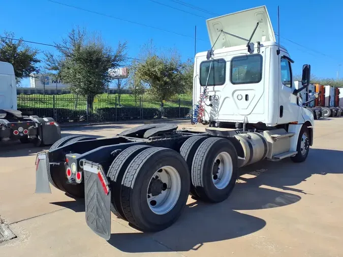 2020 FREIGHTLINER/MERCEDES NEW CASCADIA PX126649d71b91337ed8301a7e1e5c084d65f61