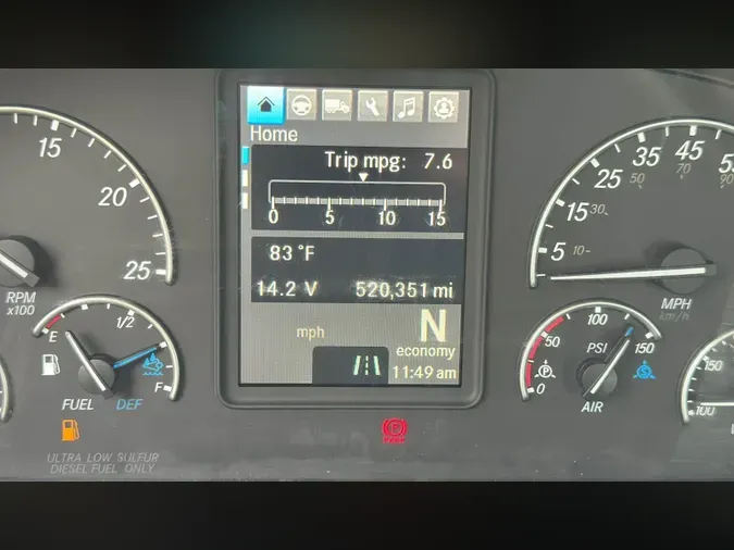 2020 Freightliner Cascadia 126