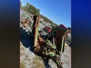 2000 John Deere 1518
