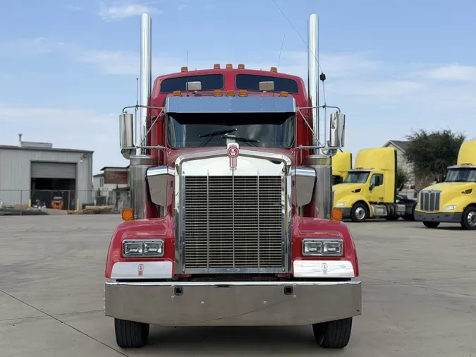 2001 Kenworth W900L