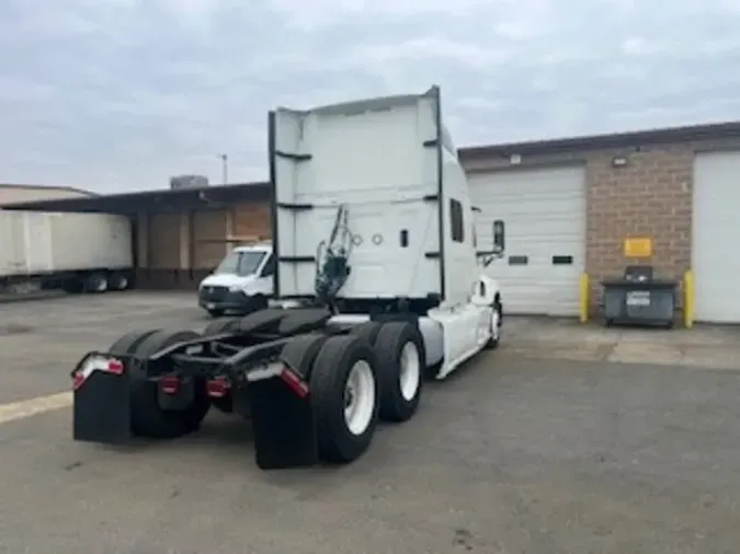 2020 NAVISTAR INTERNATIONAL LT625 SLPR CAB
