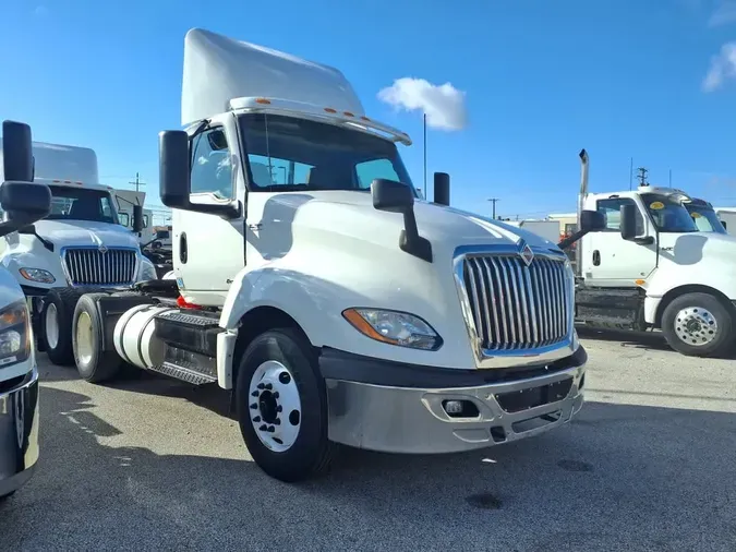 2019 NAVISTAR INTERNATIONAL LT625 DAYCAB T/A9d7b35933107a4dd85219132ca488631