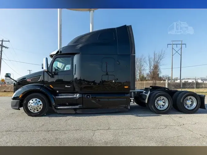 2022 PETERBILT 579