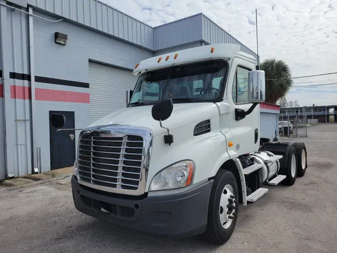 2017 FREIGHTLINER/MERCEDES CASCADIA 1139d8324f45b638b454601f042dcc9dd49