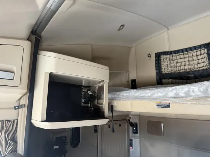 2022 Kenworth T6809d83cbd610bce8b979fe714b940cf827