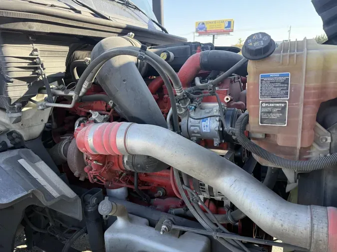 2021 International LT625