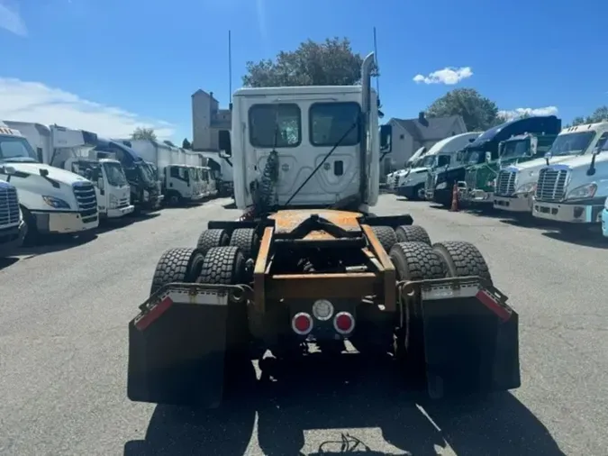2017 FREIGHTLINER CASCADIA 125