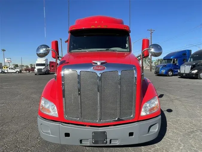 2019 PETERBILT 579