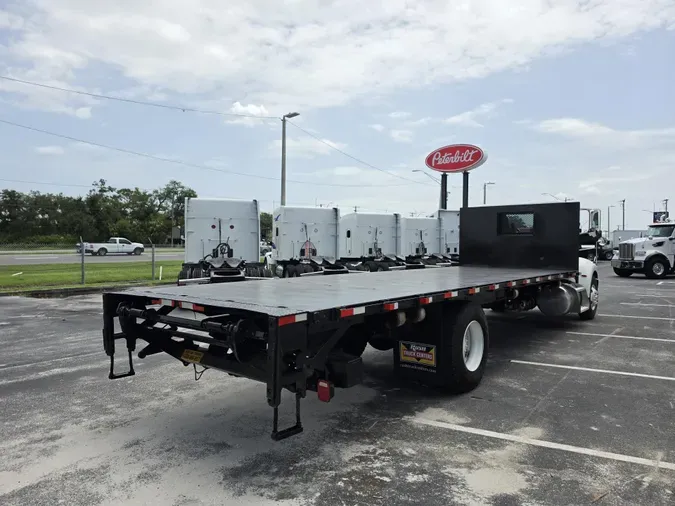 2019 Peterbilt 3309d8ebe6d9f490065a496dfbd9dac2303