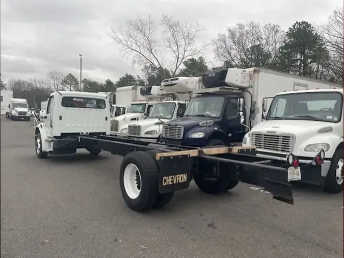 2019 FREIGHTLINER/MERCEDES M2 106