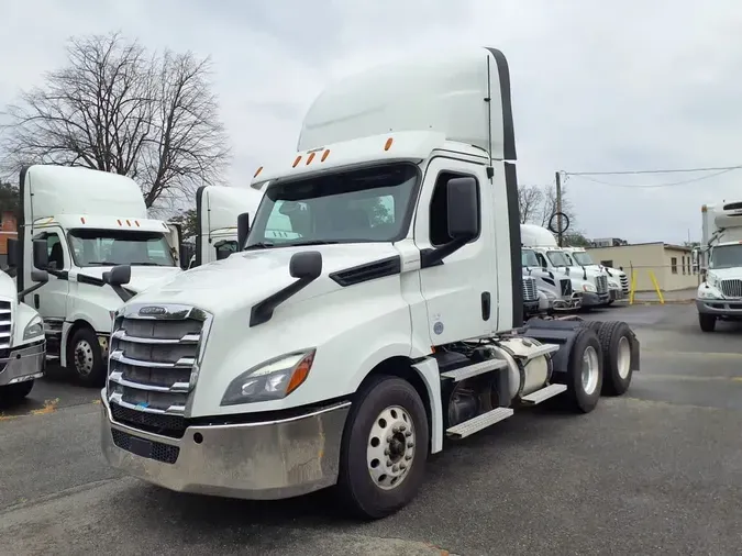 2019 FREIGHTLINER NEW CASCADIA PX126649d950a7941a7bfd408d21933e52be6e8